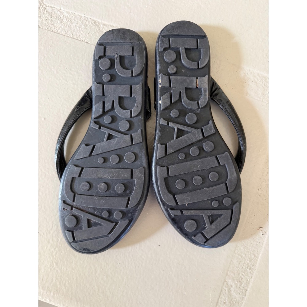 Prada Black Patent Leather Triangle Logo Thong Sandals 7 - Picture 3 of 13
